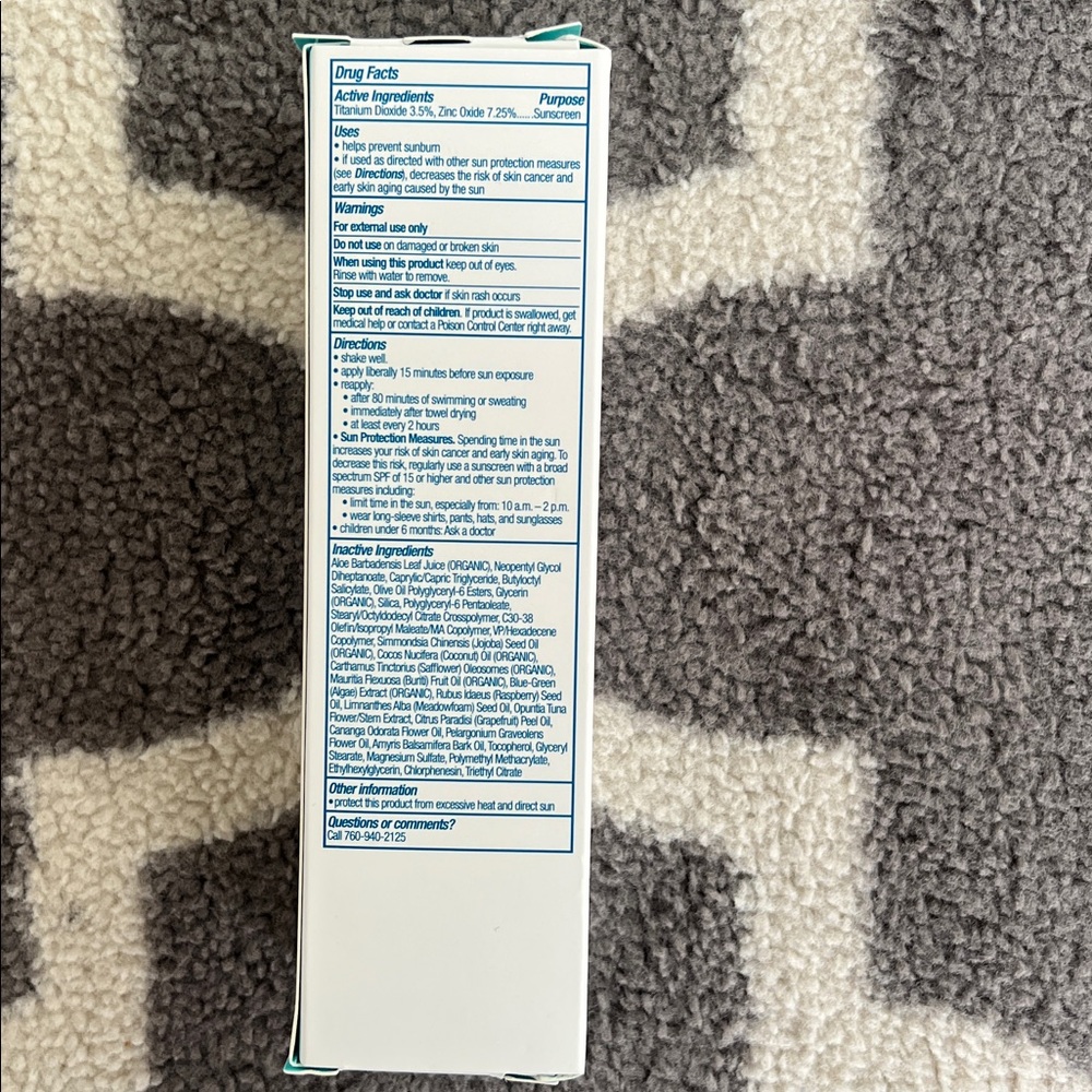 Coola Mineral Body Sunscreen 50 SPF - Picture 3 of 5
